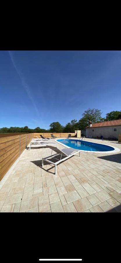 Holiday Home “Marko” With Heated Pool! Нин Экстерьер фото