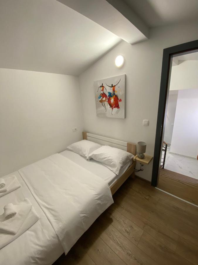 Holiday Home “Marko” With Heated Pool! Нин Экстерьер фото